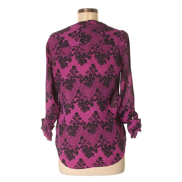 5/$25 Candie's Blouse - Picture 2 of 4